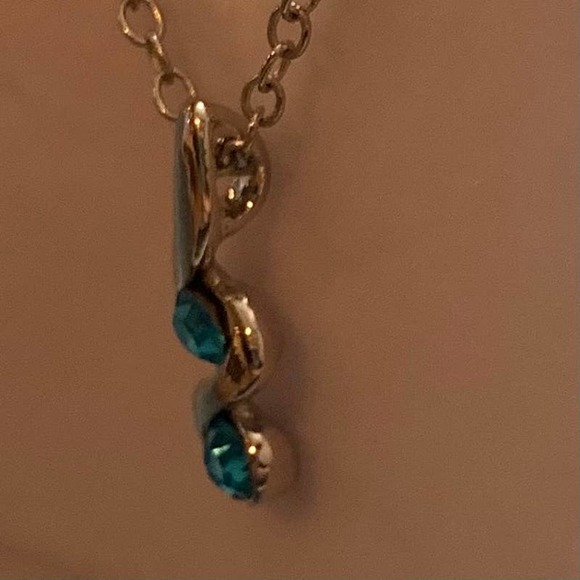 Earrings Necklace Set Silver Tone Metal with Blue Jewel Stones - Picture 7 of 8